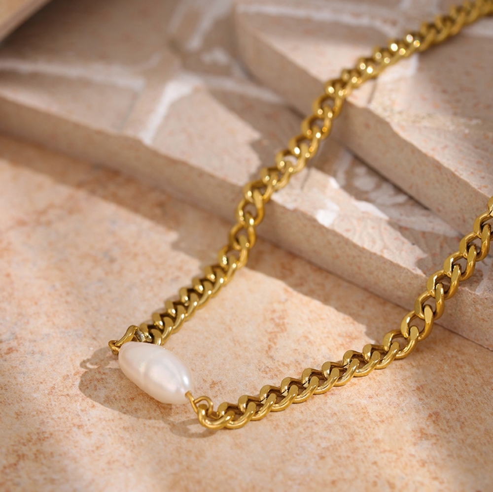 Elegant Pearl Chain Necklace - Picture 4 of 9